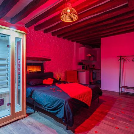 Love Room - Sauna - Secret Suite Au Calme Étampes Dış mekan fotoğraf