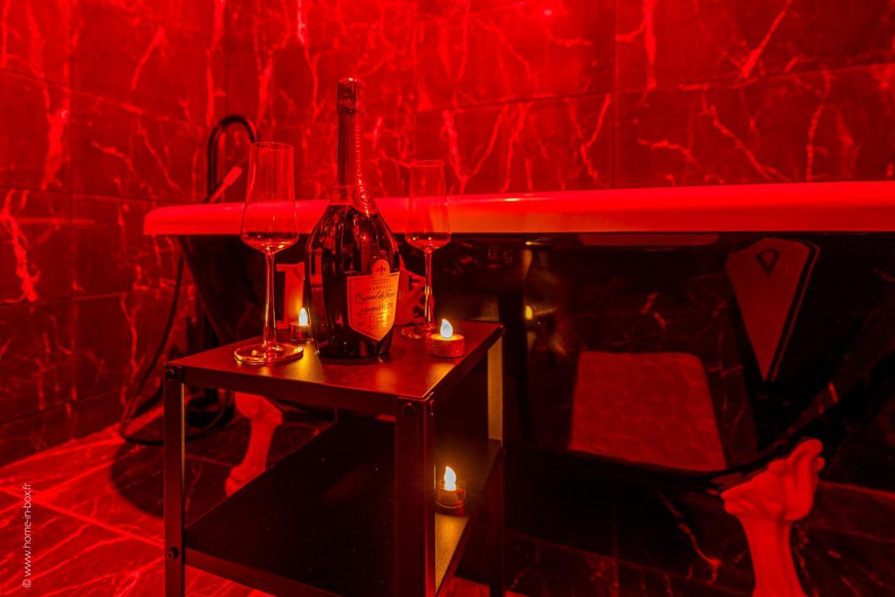 Love Room - Sauna - Secret Suite Au Calme Étampes Dış mekan fotoğraf